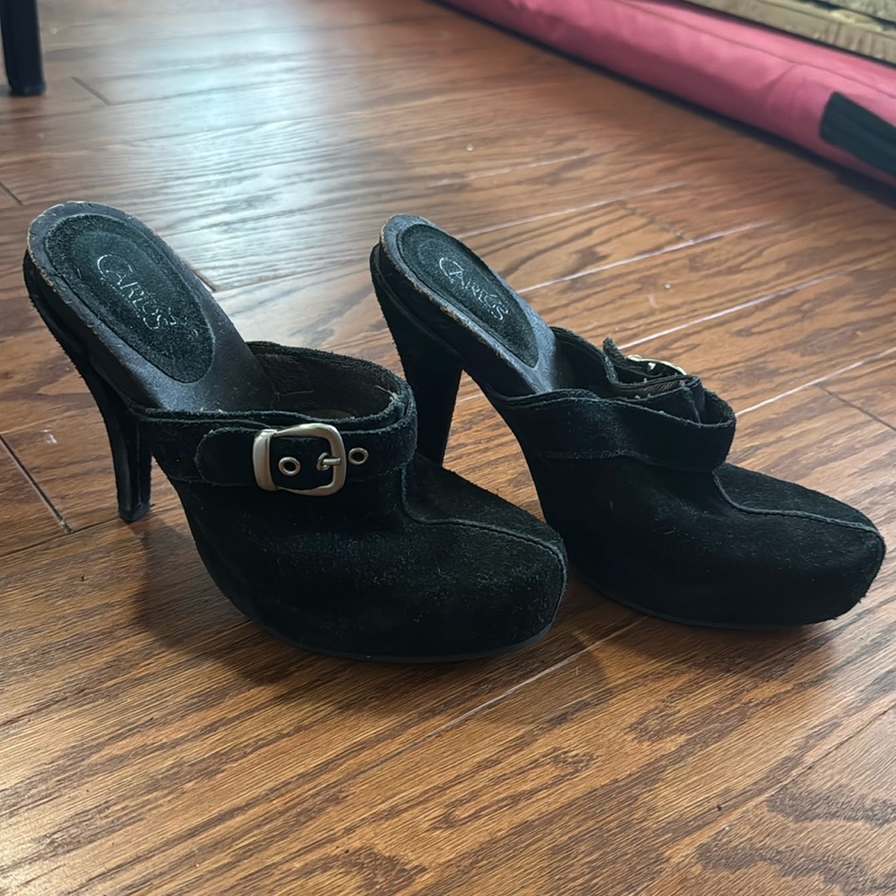 Carlos Santana black suede heels